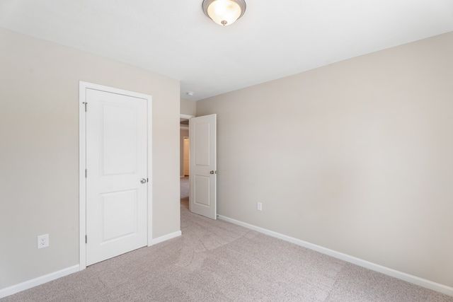 52 Lee Road 2033, Phenix City, AL 36870