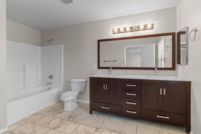 15559 W CROCUS Drive, Surprise, AZ 85379