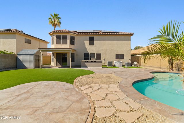 15559 W CROCUS Drive, Surprise, AZ 85379