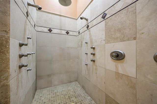 18910 NW 78TH AVENUE, Alachua, FL 32615