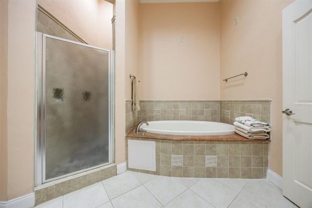 18910 NW 78TH AVENUE, Alachua, FL 32615