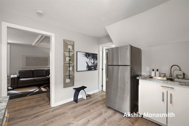 313 N 5th Street, Grand Haven, MI 49417