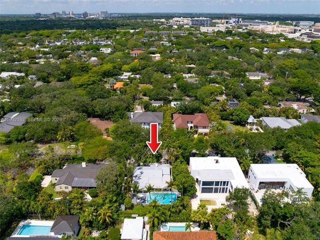 7531 SW 52nd Ct, Miami, FL 33143