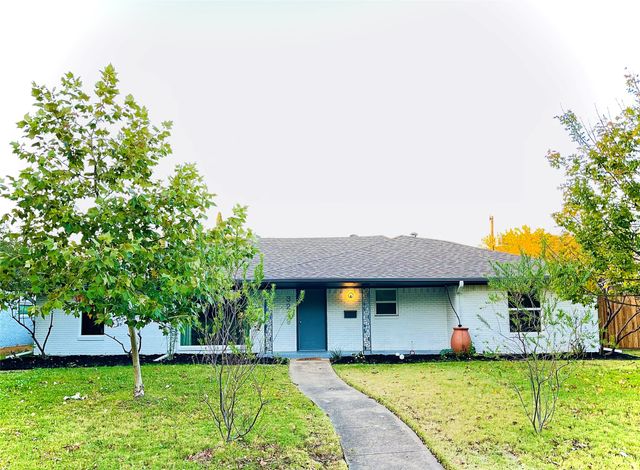 3239 Whirlaway Road, Dallas, TX 75229