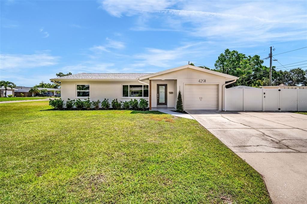 4291 MAPLE STREET NE, St Petersburg, FL 33703