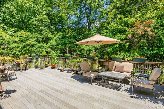 67 Oak Street, Centereach, NY 11720