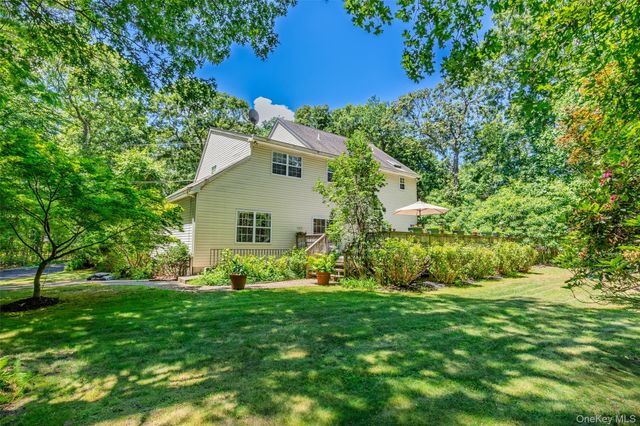 67 Oak Street, Centereach, NY 11720