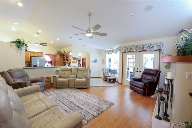 5 Blue Beech Court, Homosassa, FL 34446