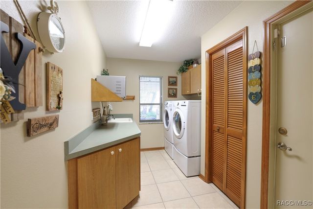 5 Blue Beech Court, Homosassa, FL 34446