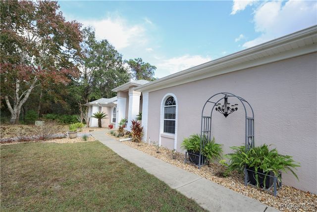 5 Blue Beech Court, Homosassa, FL 34446