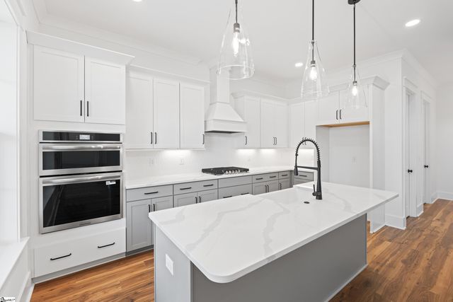 107 Halowell Lane, Travelers Rest, SC 29690