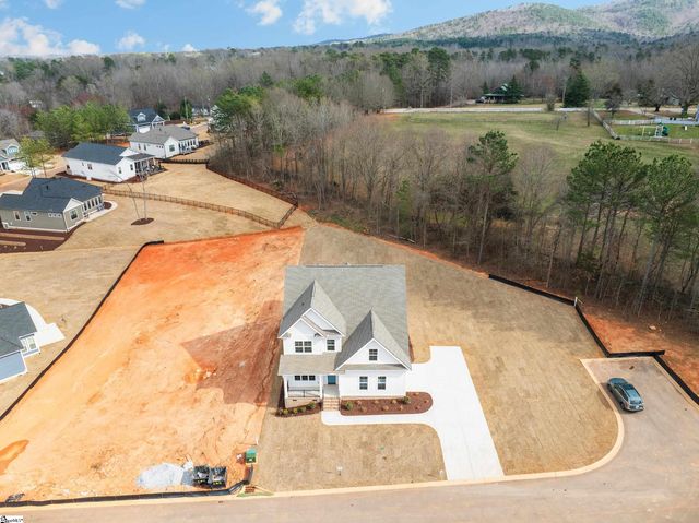 107 Halowell Lane, Travelers Rest, SC 29690