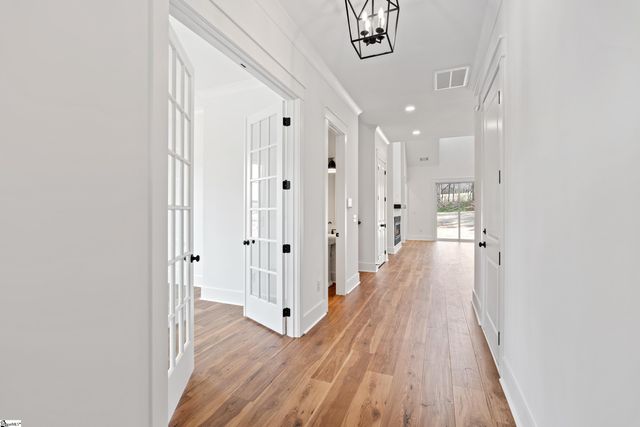 107 Halowell Lane, Travelers Rest, SC 29690