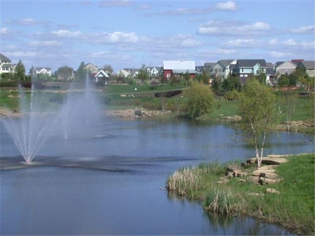 3201 Countryside Court E, Woodbury, MN 55129