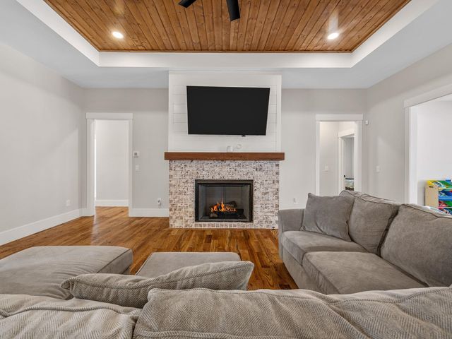 281 Bethesda Rd, Spartanburg, SC 29302