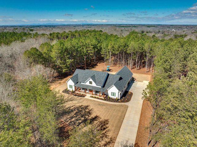 281 Bethesda Rd, Spartanburg, SC 29302