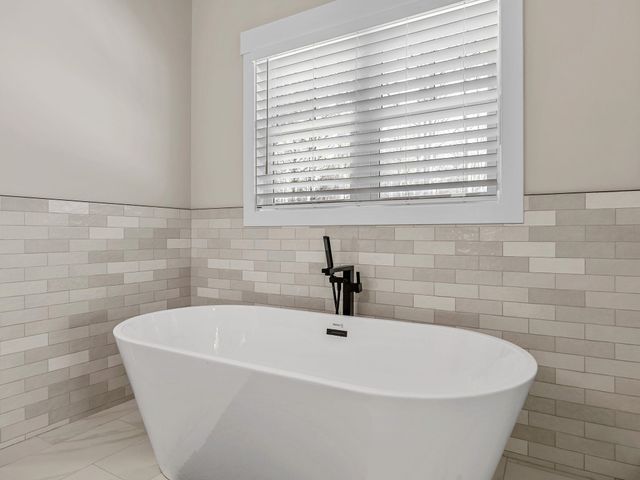 281 Bethesda Rd, Spartanburg, SC 29302