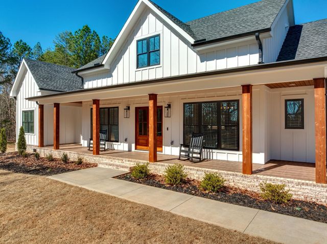 281 Bethesda Rd, Spartanburg, SC 29302