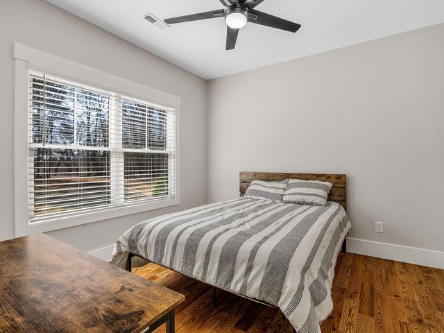 281 Bethesda Rd, Spartanburg, SC 29302