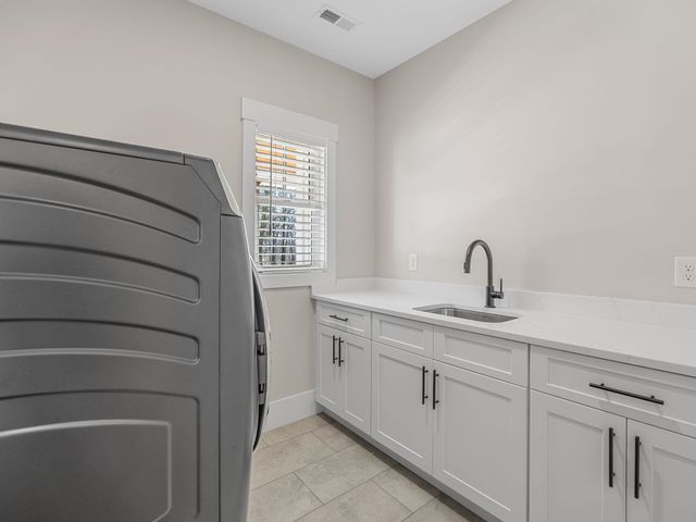 281 Bethesda Rd, Spartanburg, SC 29302