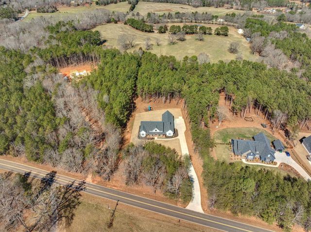 281 Bethesda Rd, Spartanburg, SC 29302