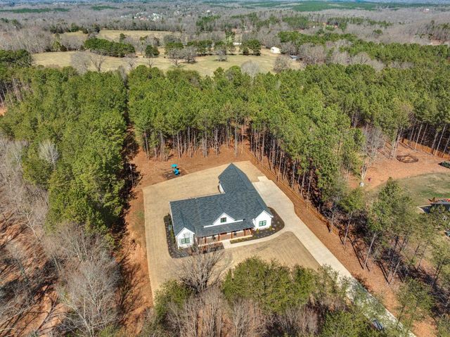 281 Bethesda Rd, Spartanburg, SC 29302