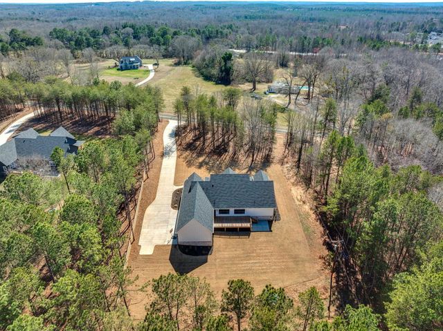 281 Bethesda Rd, Spartanburg, SC 29302