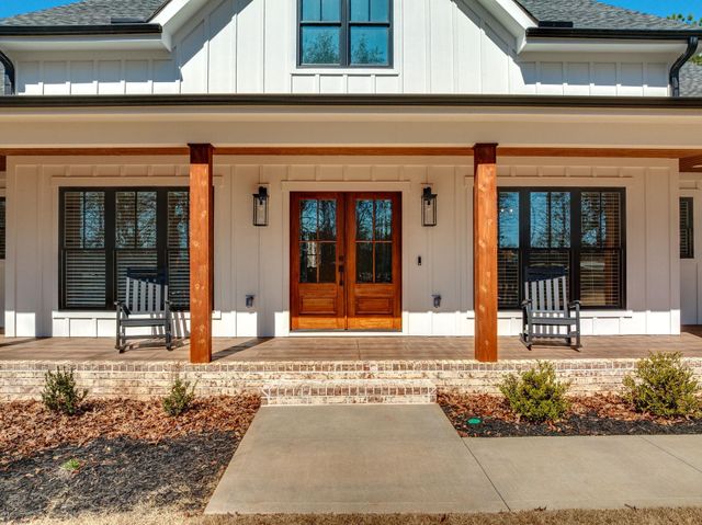 281 Bethesda Rd, Spartanburg, SC 29302