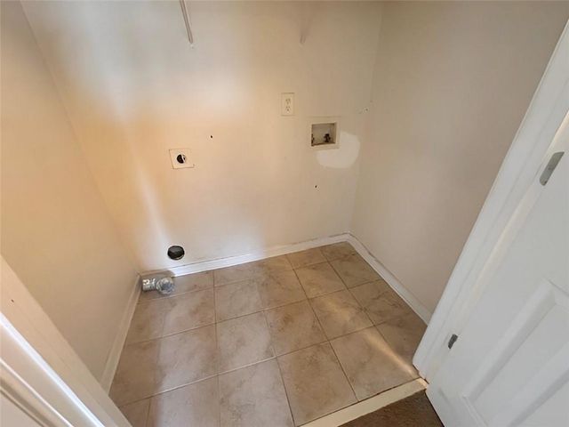 629 Mill Stone Bluff A, Monroe, GA 30655