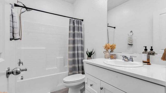 11596 S Crescent Street, Desert Hot Springs, CA 92240