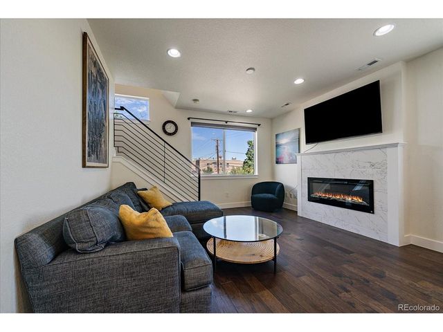 1340 N Sheridan Blvd 110, Denver, CO 80214