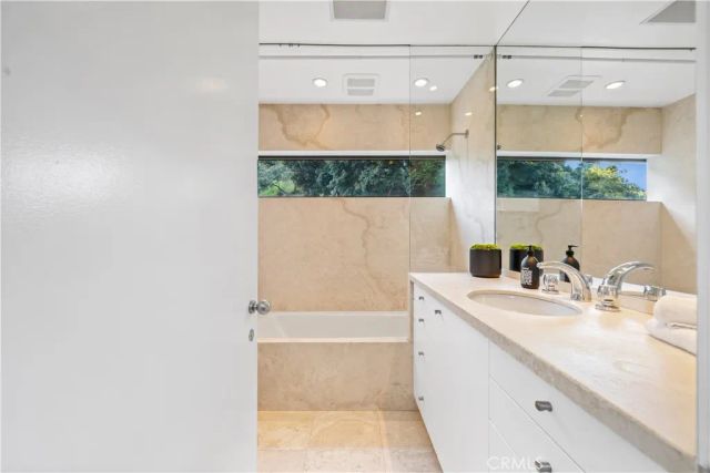 10443 Corfu Lane, Los Angeles, CA 90077