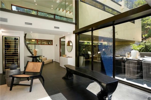 10443 Corfu Lane, Los Angeles, CA 90077