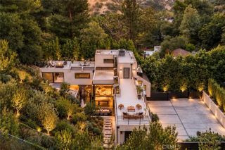 10443 Corfu Lane, Los Angeles, CA 90077