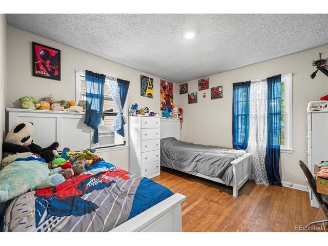 1008 22nd Avenue Ct, Greeley, CO 80631