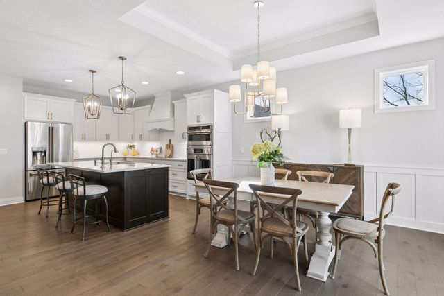 17505 47th Avenue N, Plymouth, MN 55446