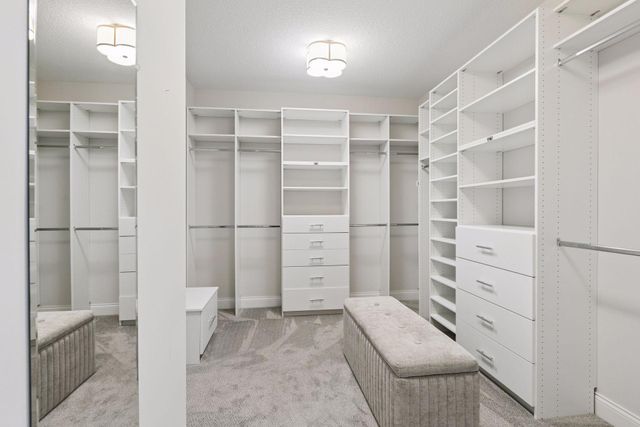 17505 47th Avenue N, Plymouth, MN 55446