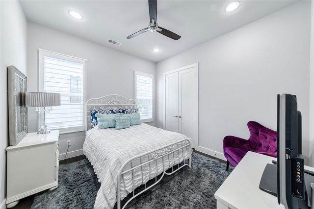 4107 Entrada Way, Dallas, TX 75219