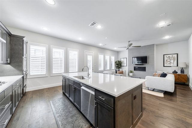 4107 Entrada Way, Dallas, TX 75219