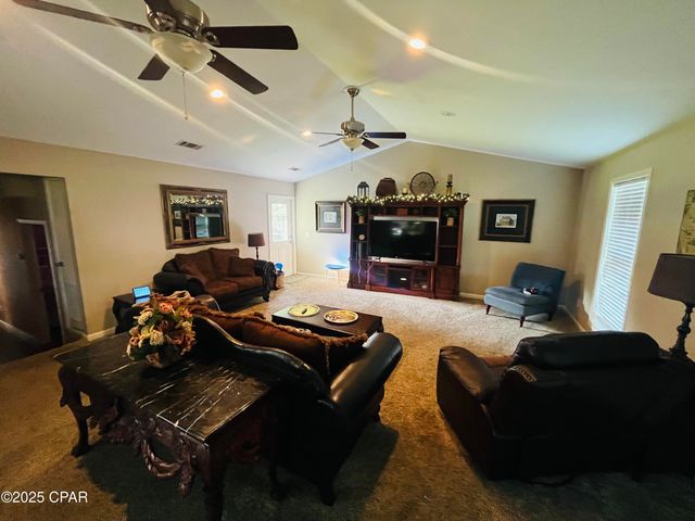 17517 NE Teresa Terrace Street, Blountstown, FL 32424