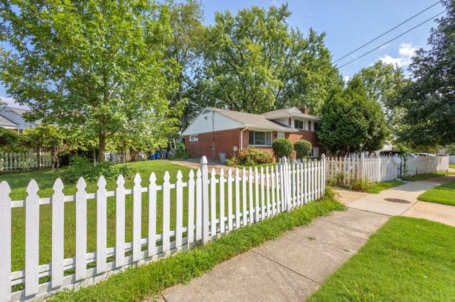 10313 CONOVER DR, Silver Spring, MD 20902