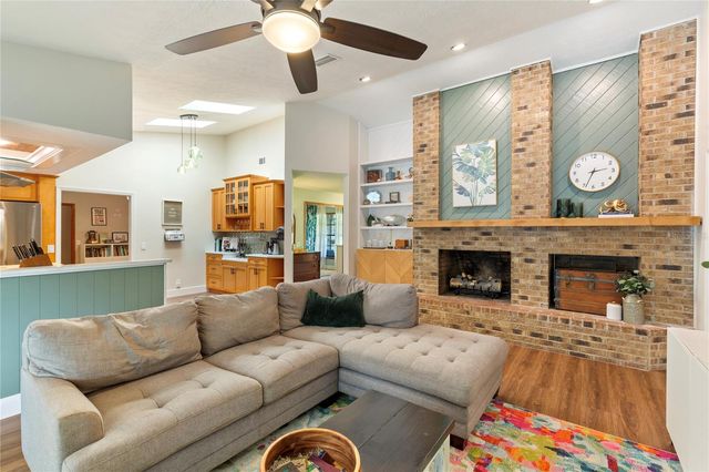 2941 CHELSEA WOODS DRIVE, Valrico, FL 33596