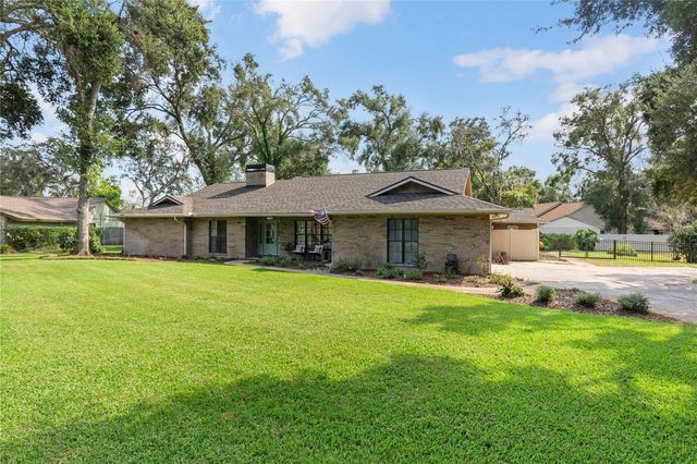 2941 CHELSEA WOODS DRIVE, Valrico, FL 33596