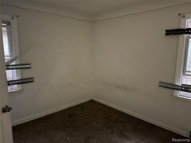 9289 Bedford Street, Detroit, MI 48224