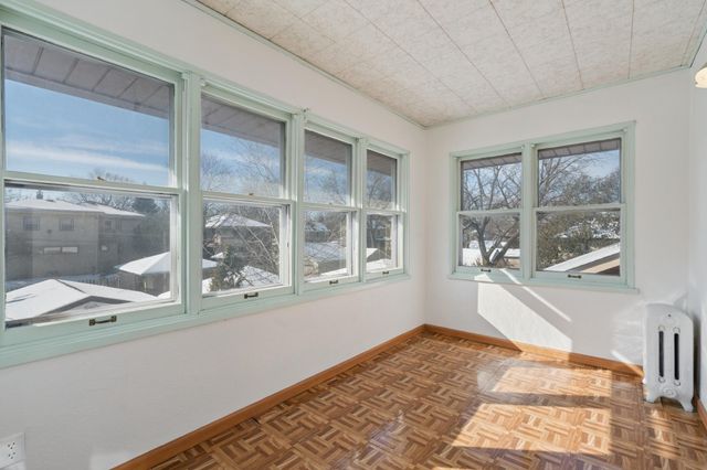 1706 Stanford Avenue, Saint Paul, MN 55105