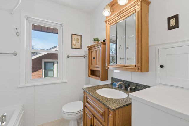 1706 Stanford Avenue, Saint Paul, MN 55105