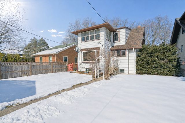 1706 Stanford Avenue, Saint Paul, MN 55105