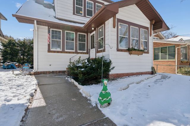 1706 Stanford Avenue, Saint Paul, MN 55105