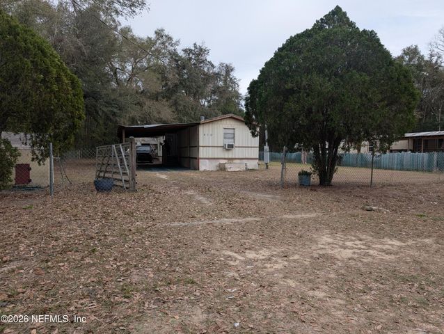 610 EVANS Avenue, Interlachen, FL 32148