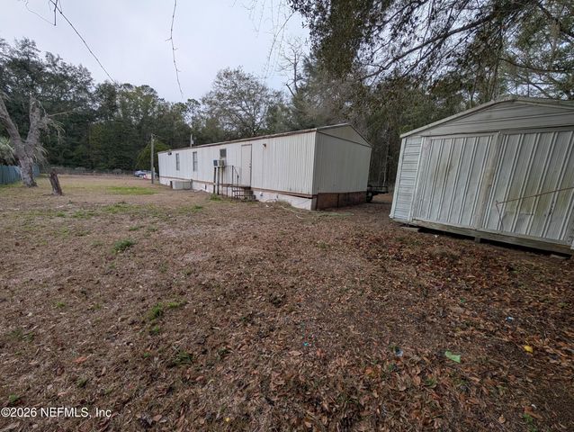 610 EVANS Avenue, Interlachen, FL 32148